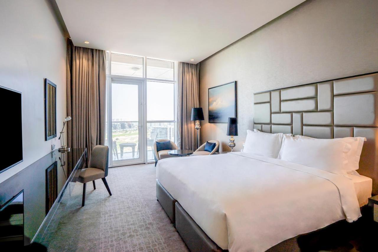 Radisson Dubai Damac Hills Hotel Bagian luar foto